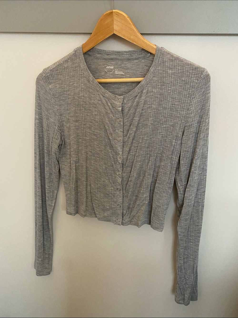 aerie Light Gray Ribbed Button-Front Modal Blend Cropped Long Sleeve Top